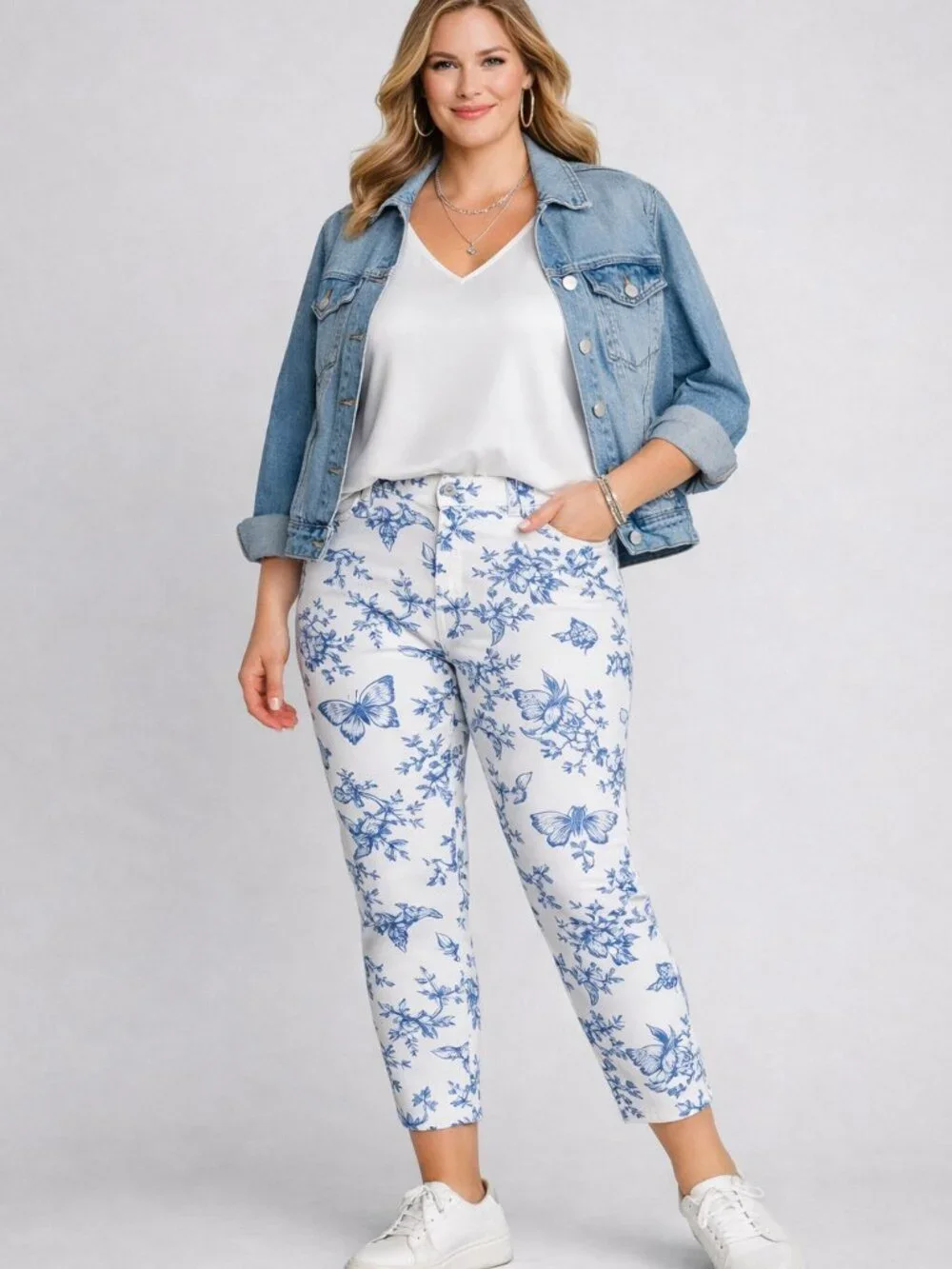 Talbot’s Slimming Ankle Jean Blue& White Butterfly Toile Print Size 14 - Picture 3 of 14